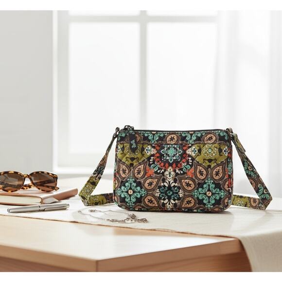 Vera Bradley | Sierra On the Go Crossbody Bag Quilted Paisley Floral Multi-Color - Picture 1 of 10